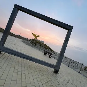 - Frontaal Zeezicht Middelkerke